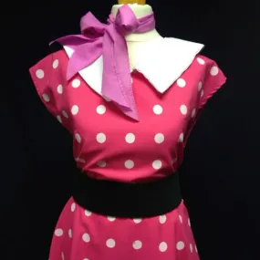 1950s Chic in Pink (HIRE ONLY)
