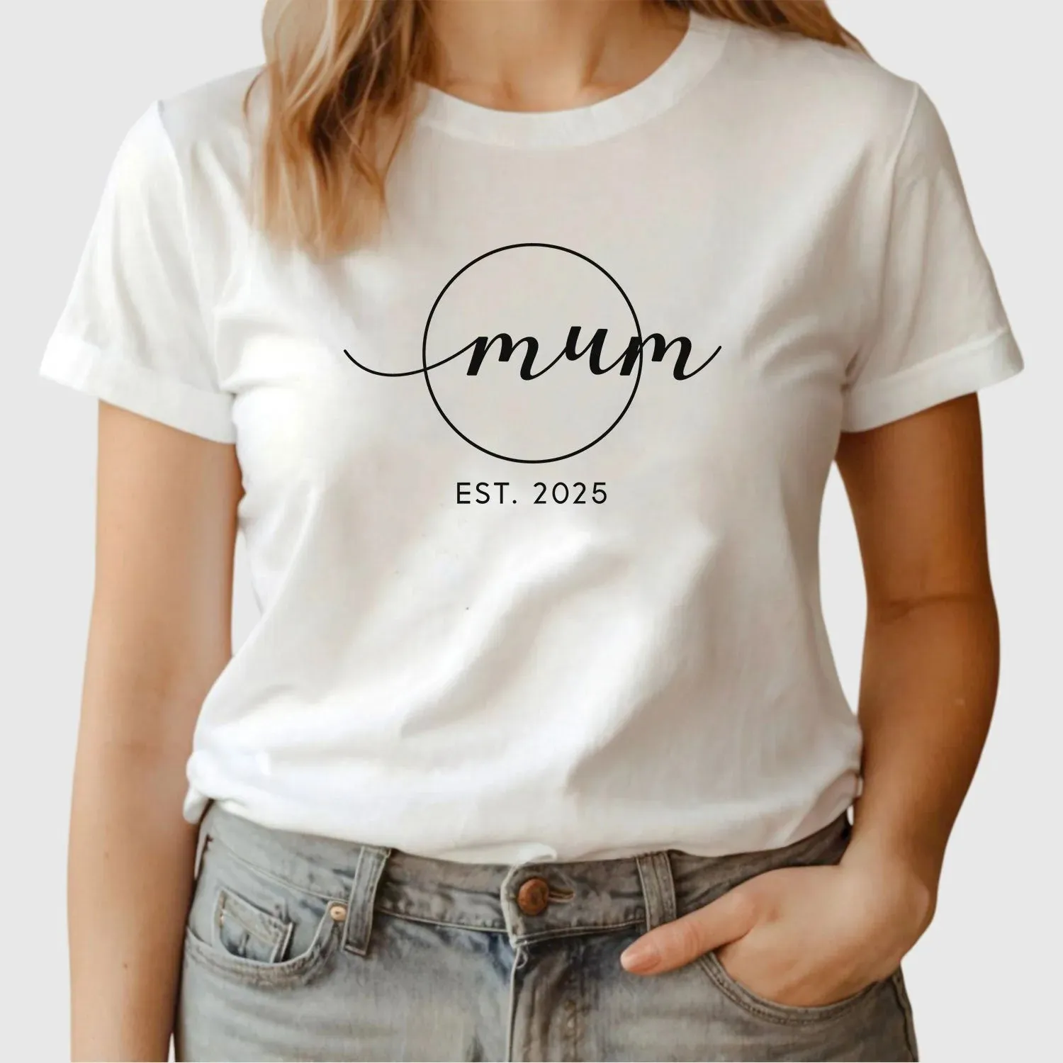Chic Mum's Day T-Shirt - Cosy & Stylish - Mother's Tribute