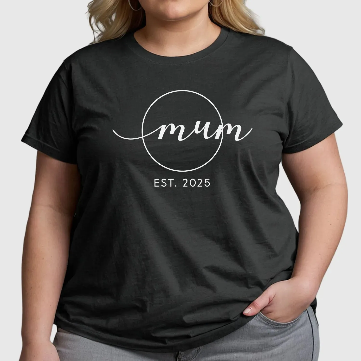 Chic Mum's Day T-Shirt - Cosy & Stylish - Mother's Tribute