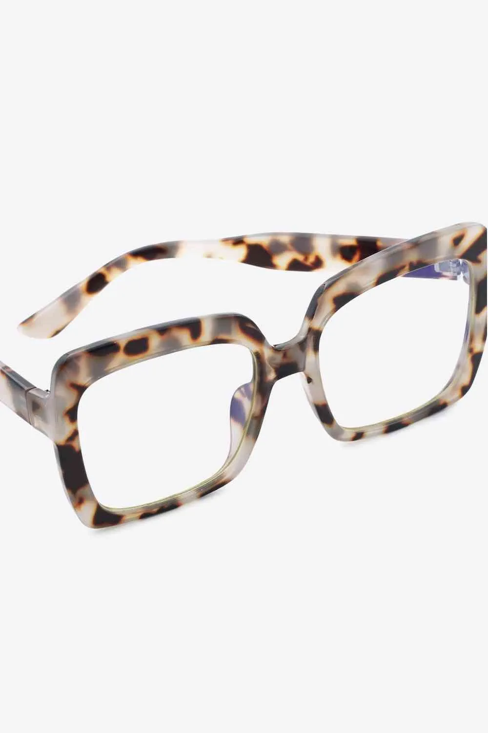Chic Tortoiseshell Square Sunglasses with Full Rim Design