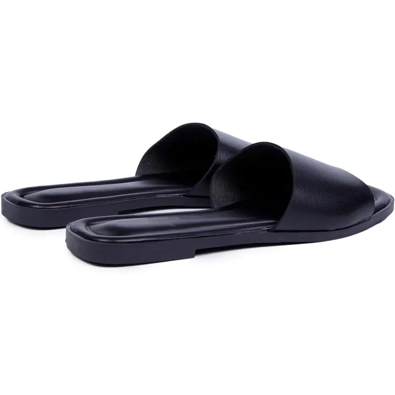 Classic And Comfy Sandals