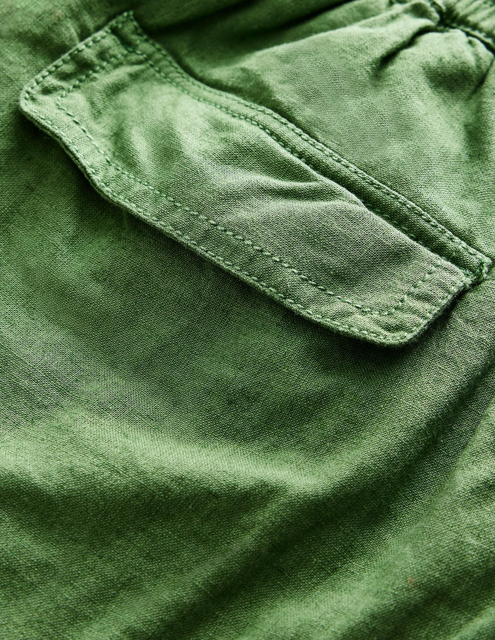 Linen Cotton Cargo Shorts-Khaki Green