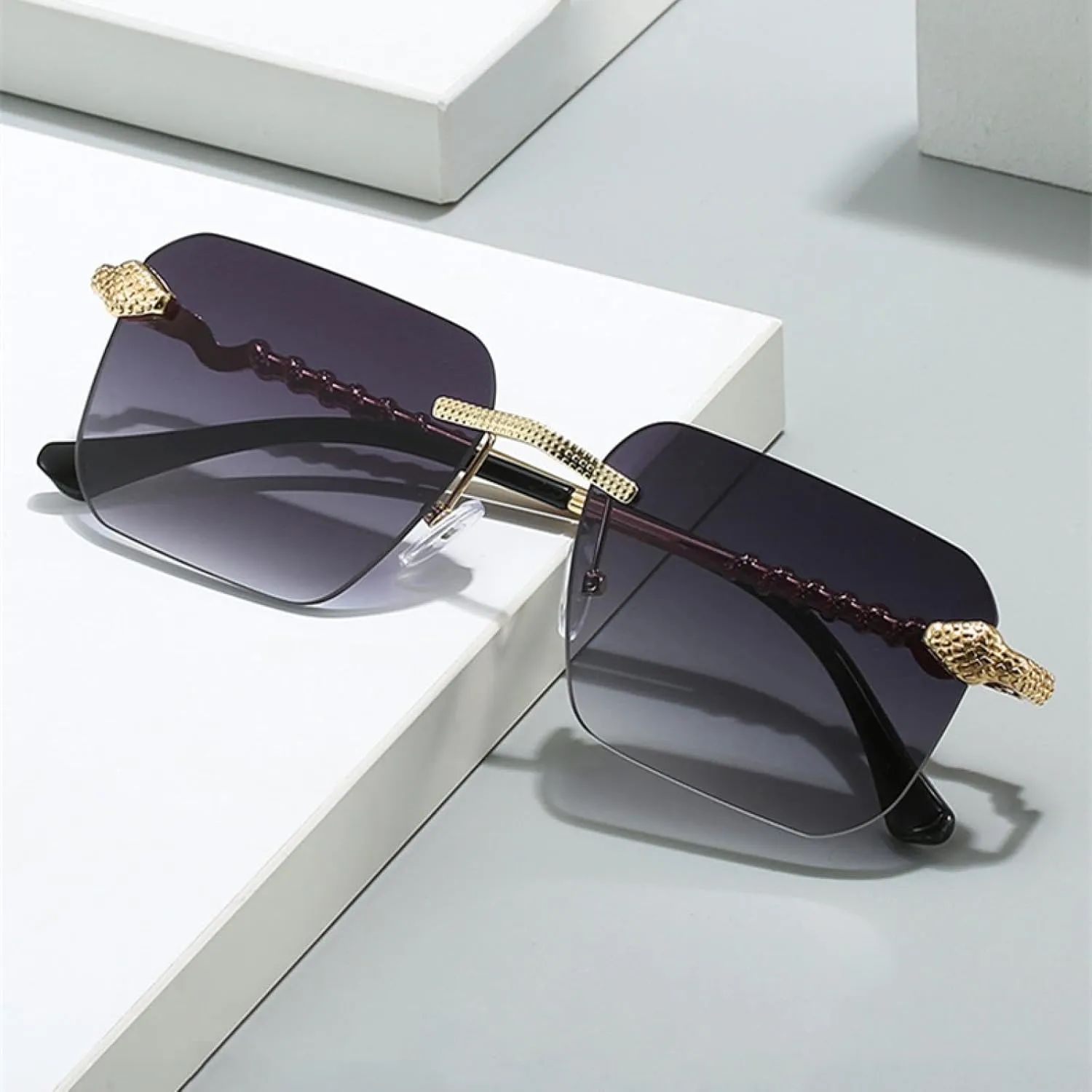 Luxury Sunglasses for Women Popular Rimless Trend Color Eyeglass