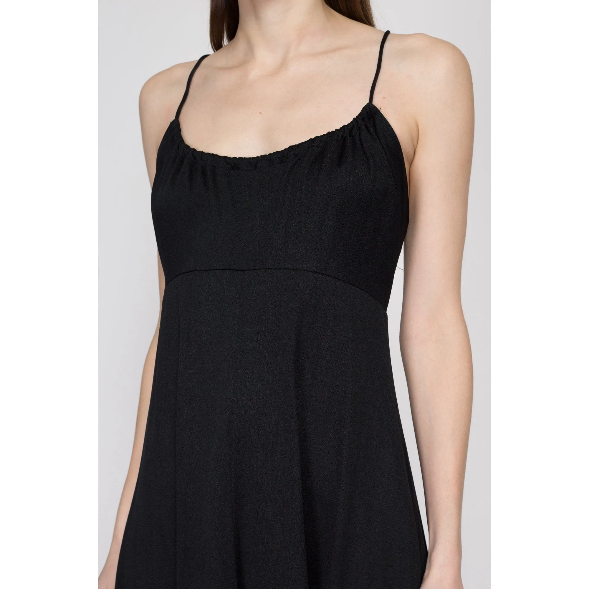Medium 70s Black Cross Back Sundress