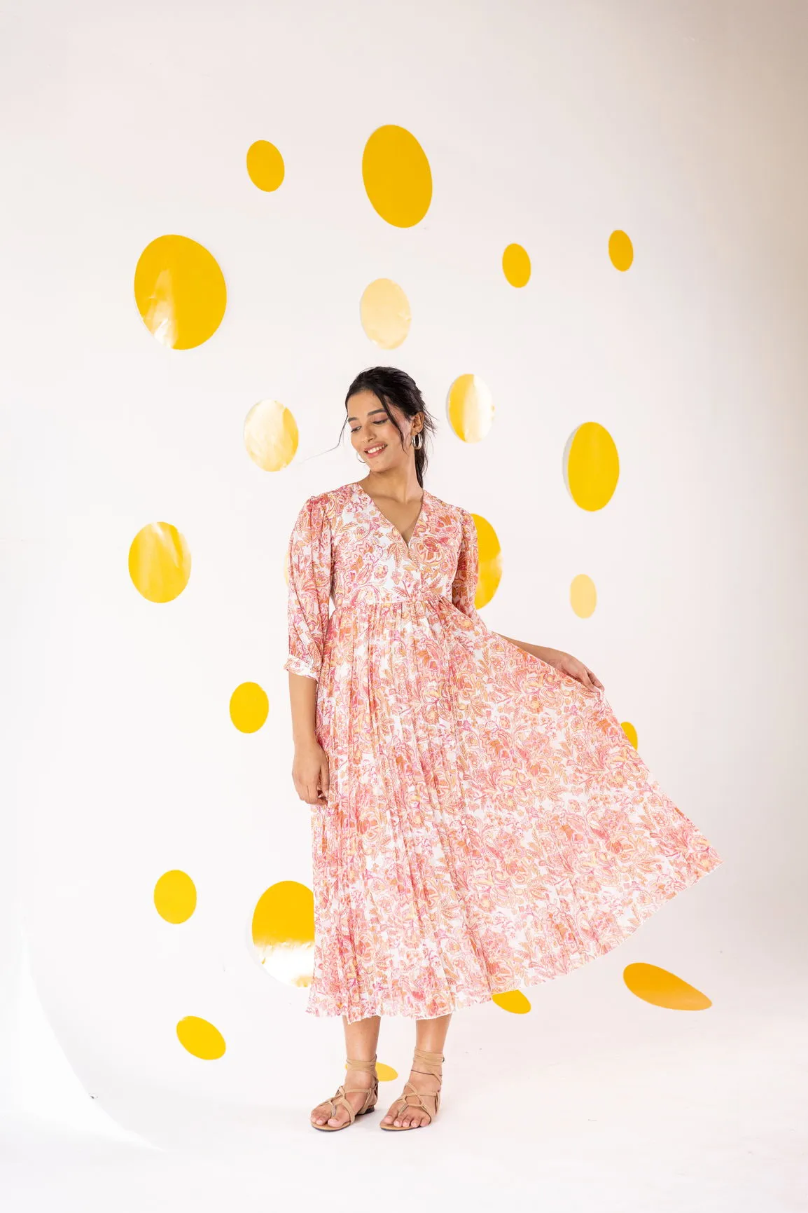 PLEATED MOTIF MAXI
