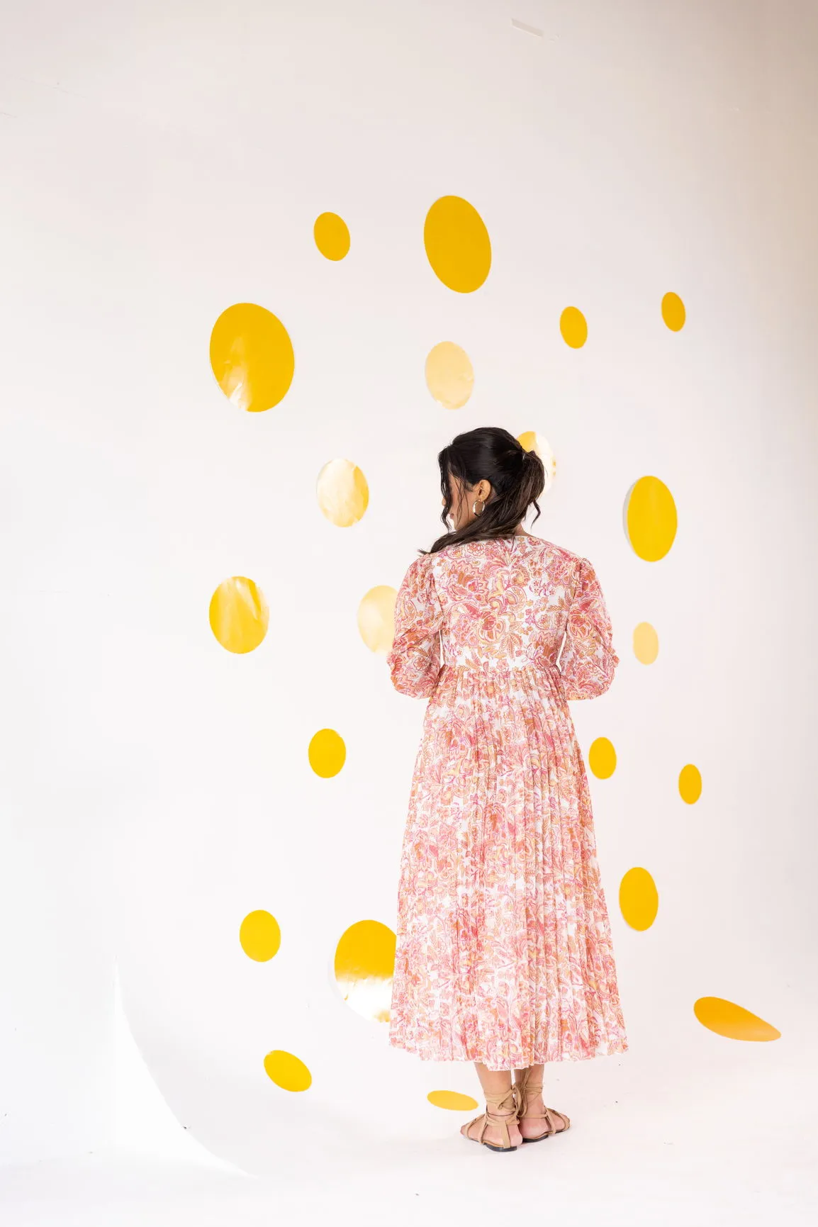 PLEATED MOTIF MAXI