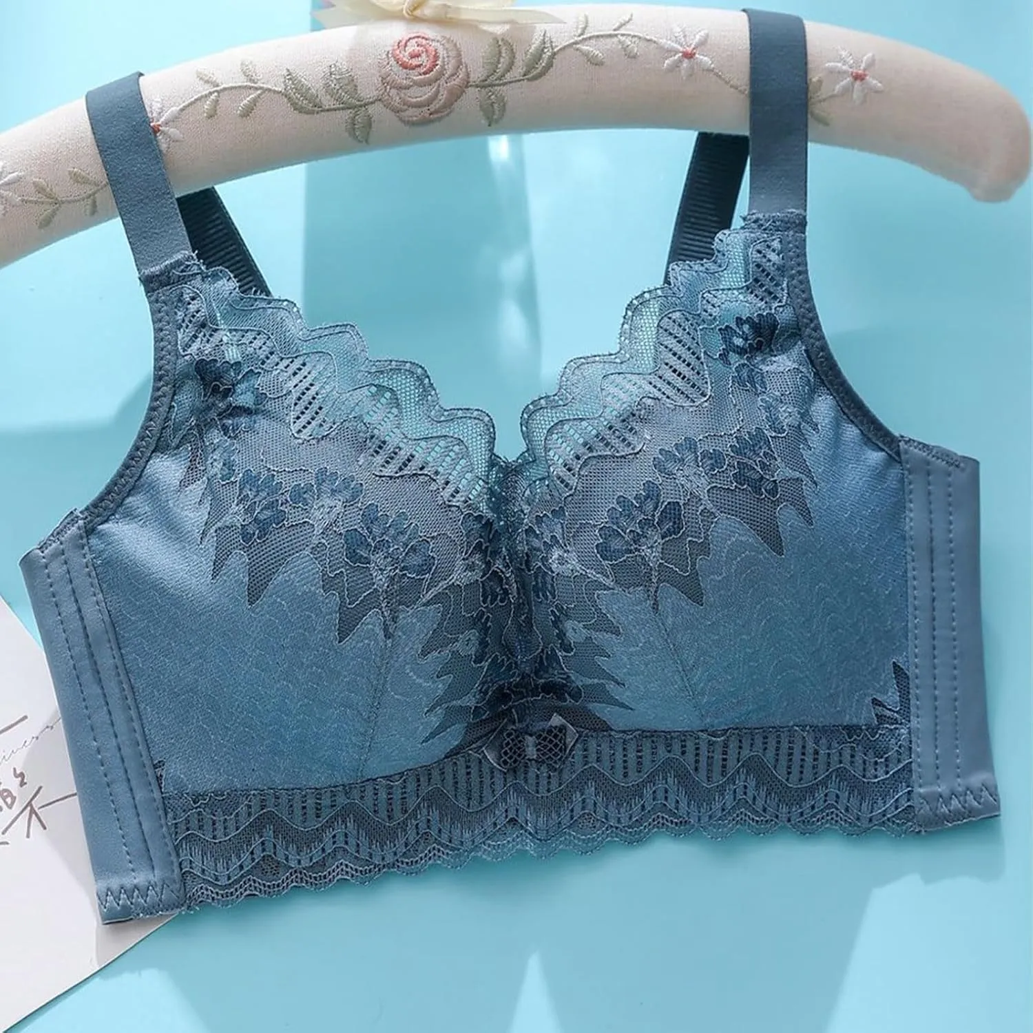 Women's Lace Push Up Bra Print Solid Color Super Gather Lightweight Everyday Bra Breathable Wirefree Trendy Underwear
