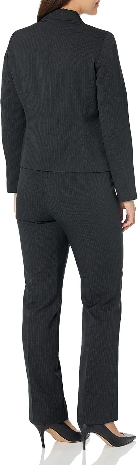 Women's Petite Jacket/Pant Suit 50041020-169